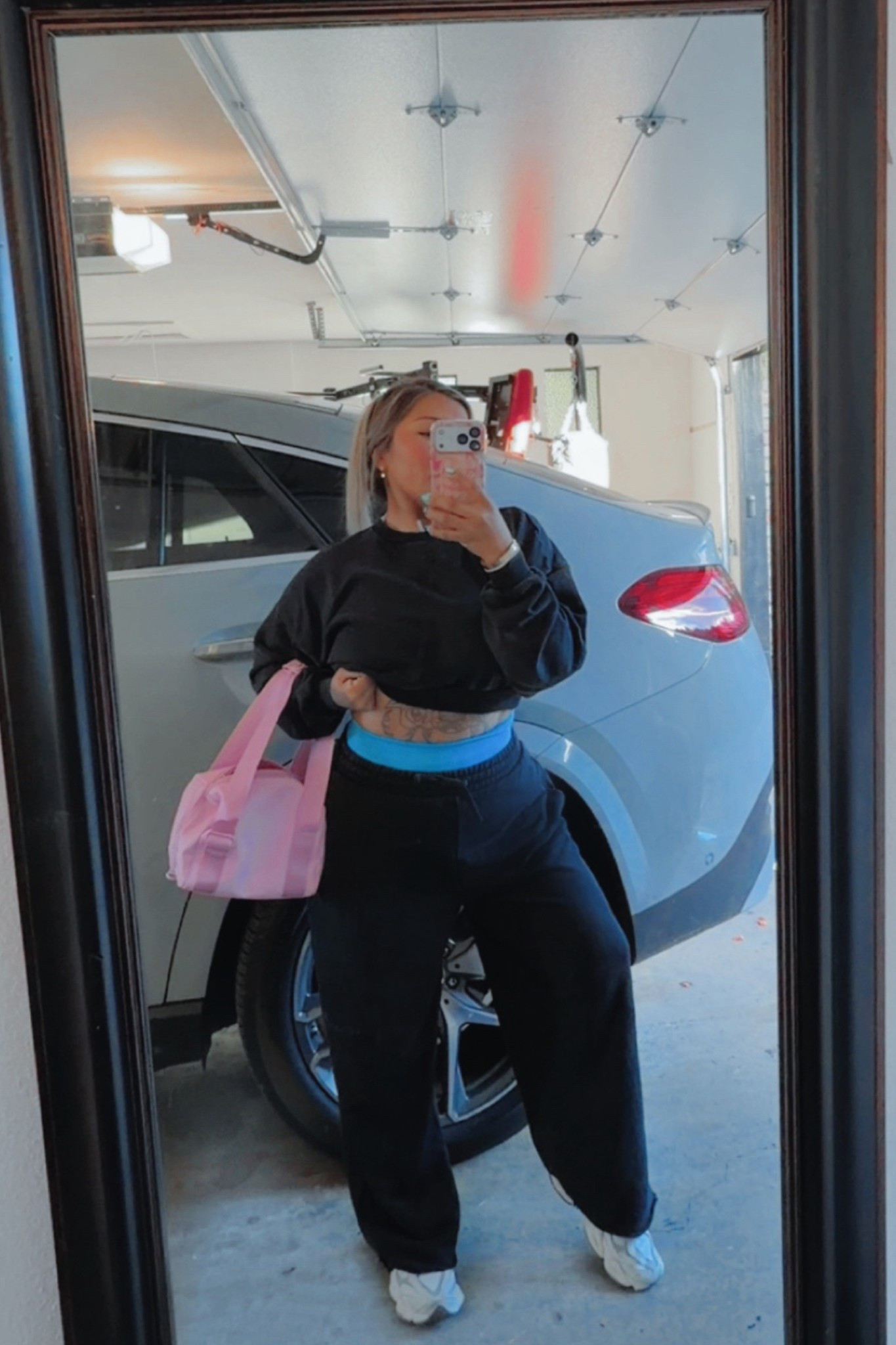 My most complimented gymshark fit! Looks amazing on all body types and it’s perfect for leg day or upper body day! I have this fit in 3 colors! Powerwashed pink, black & teal!💗🖤💚

#LTKfitnessgoals #LTKootd #LTKActive