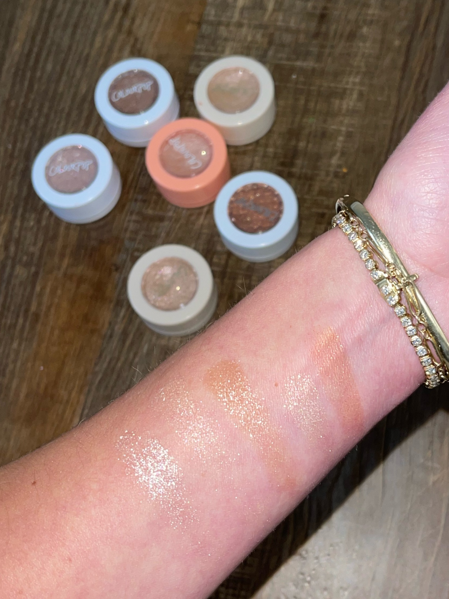 Holiday makeup must have 

#LTKbeauty #LTKparties #LTKHoliday