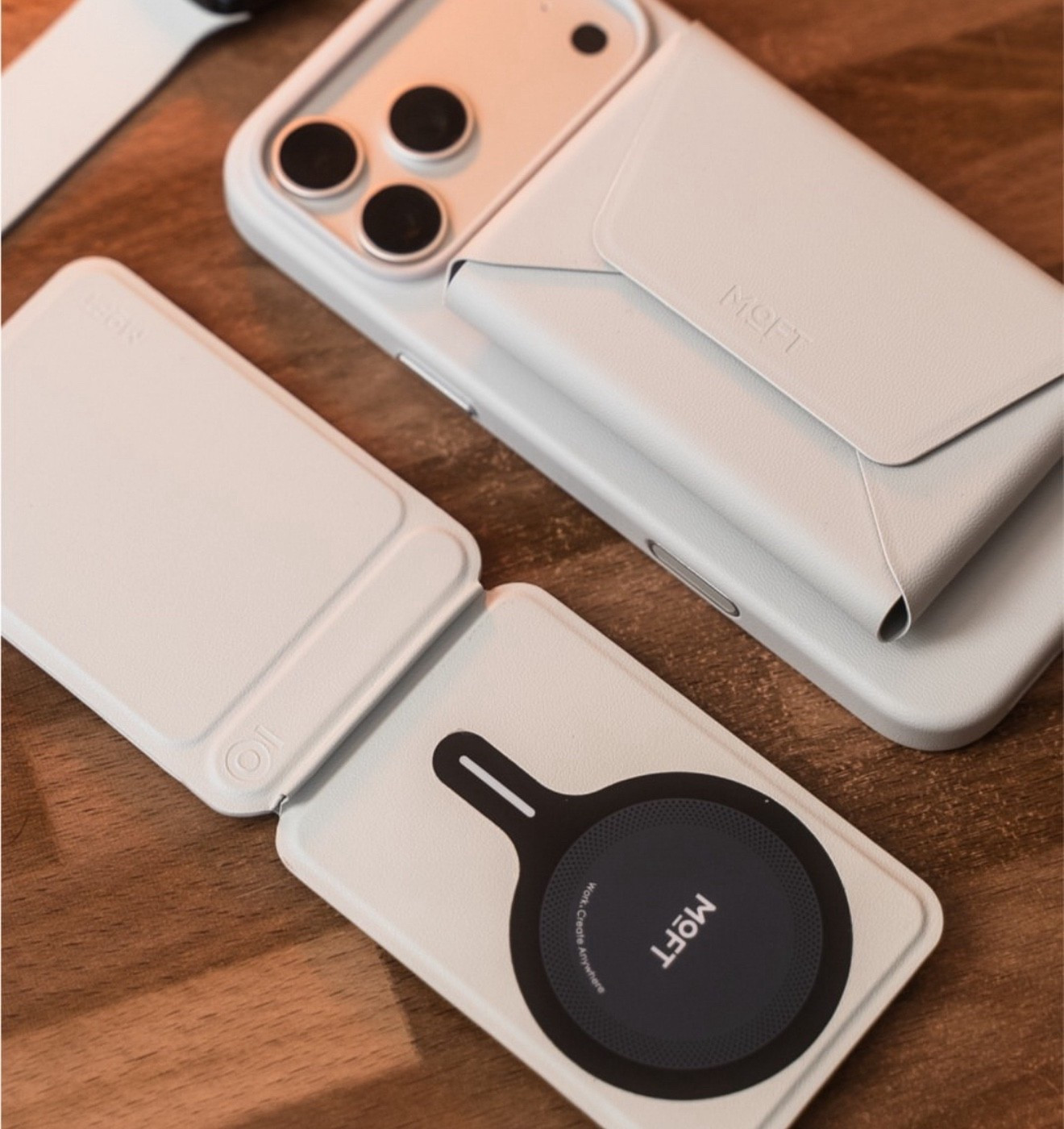 My favourite tripod attachable to your IPhone!!! 


#LTKtravel #LTKgiftguide #LTKworkwear