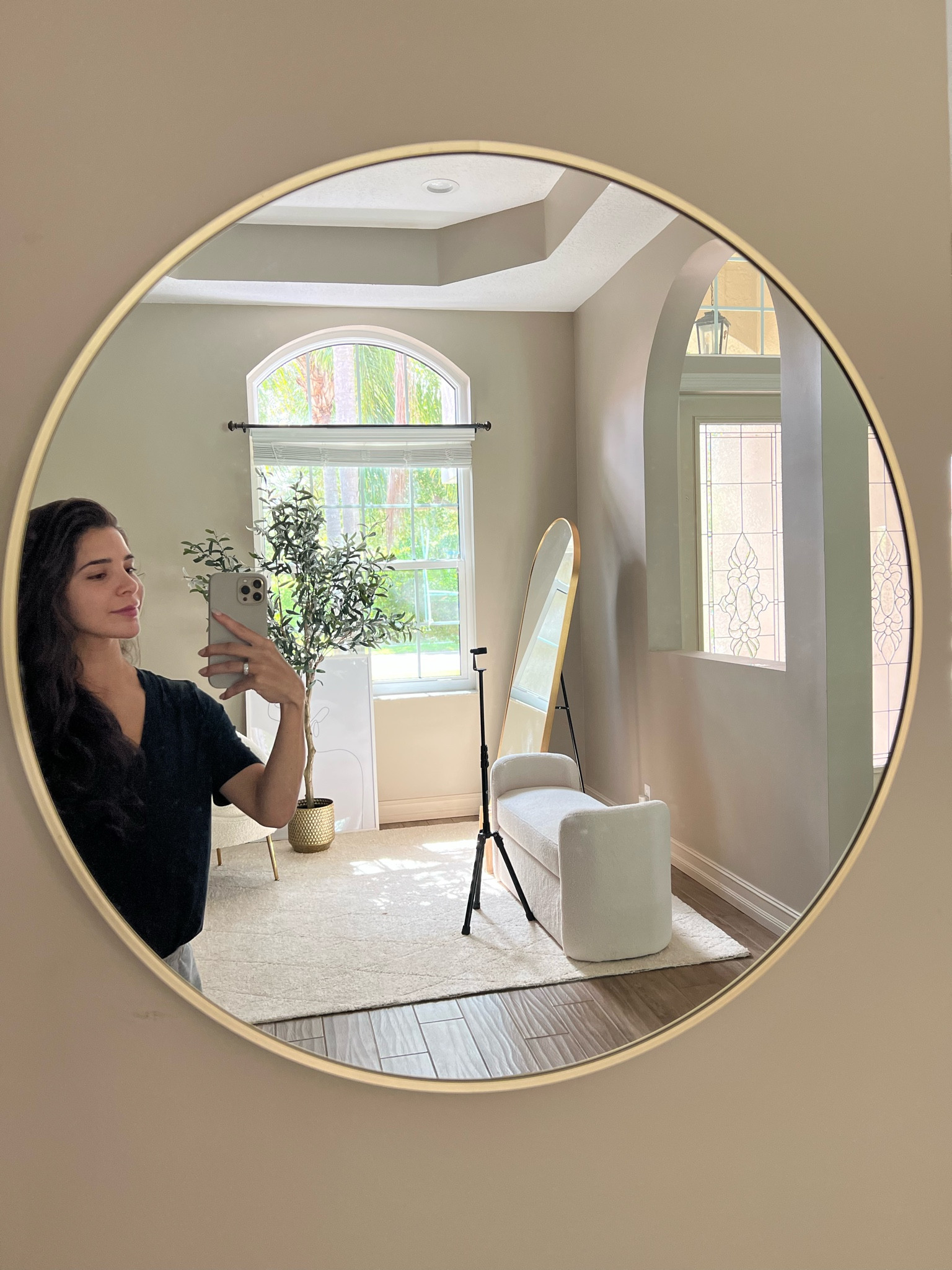 Round gold selfie mirror #selfiemirror #roundmirror #goldmirror

#LTKSeasonal #LTKhome #LTKfamily