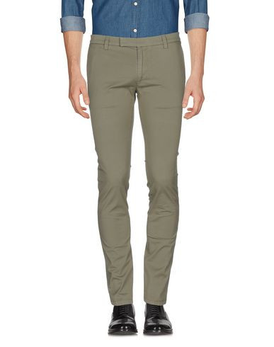 Brian Dales Man Pants Military green Size 30 Cotton, Elastane | YOOX (US)