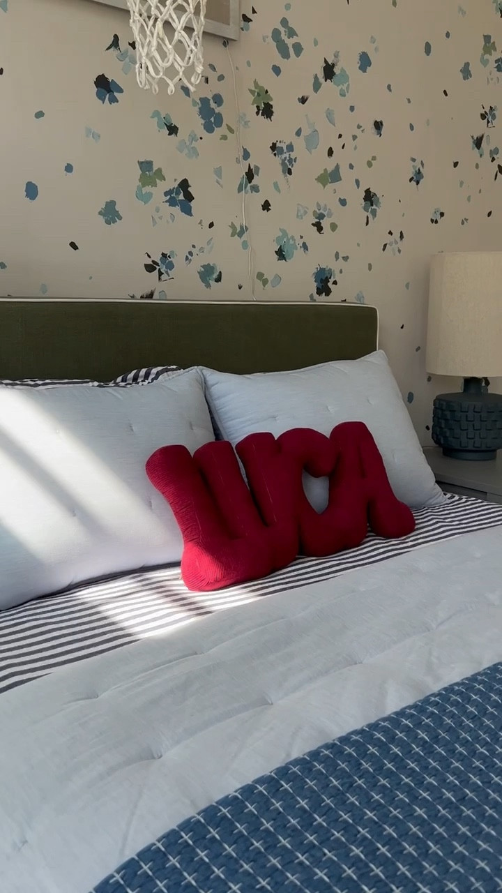 Little boy’s room design

Fun kids room, boy room, kids room decor, kids furniture, kids desk, bean bag chair, wallpaper for boys roomm

#LTKKids #LTKFamily #LTKHome