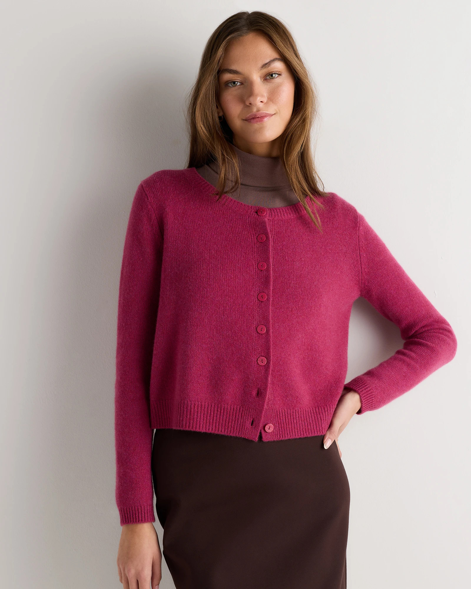 Quince | Women's Mongolian Cashmere Cropped Crew Cardigan Sweater in Heather Grey, Size Medium | Quince