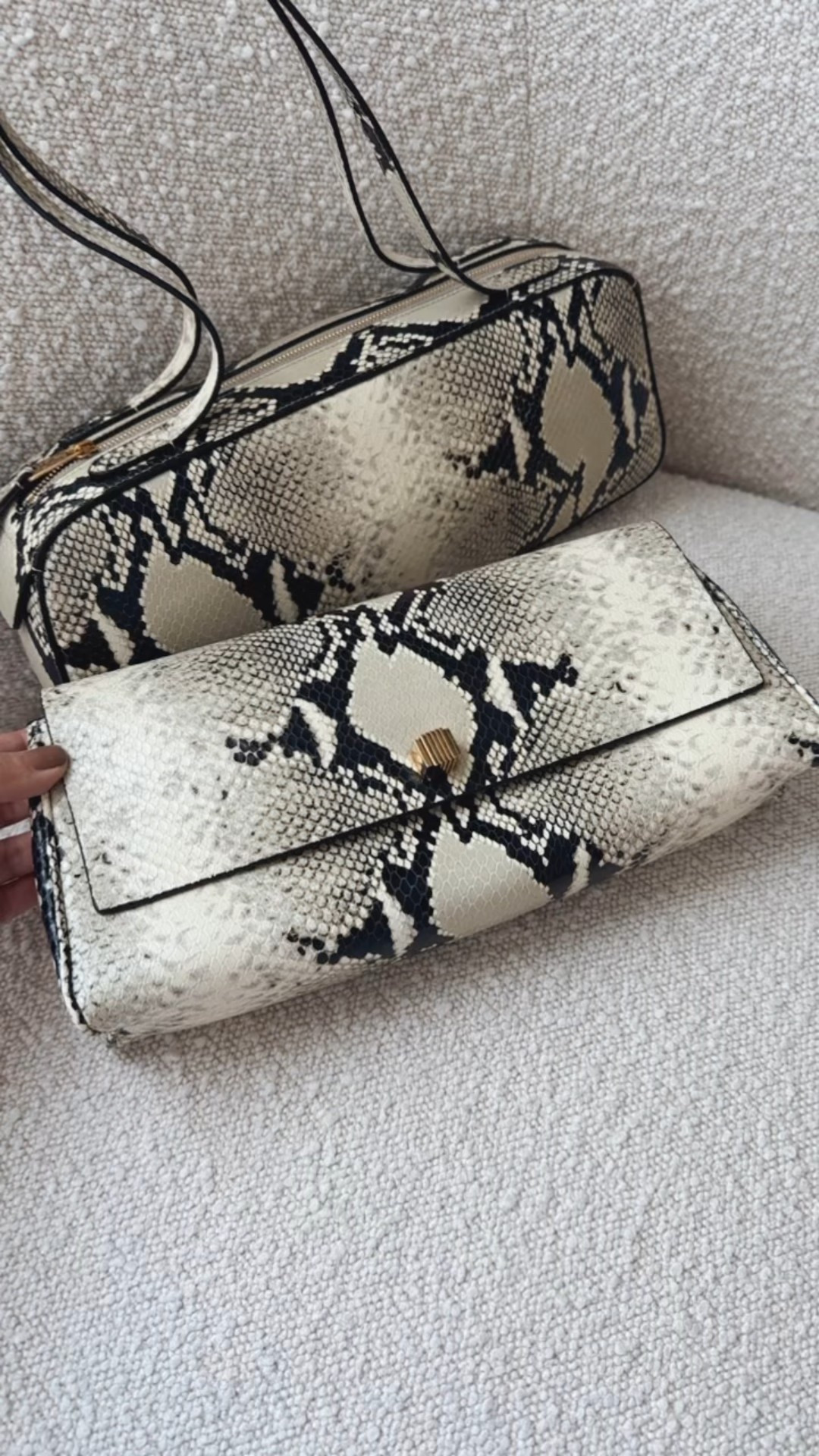 Fall bags.


#LTKSeasonal #LTKStyleTip #LTKItBag