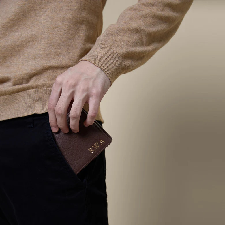 Bifold Wallet with Flap | Leatherology