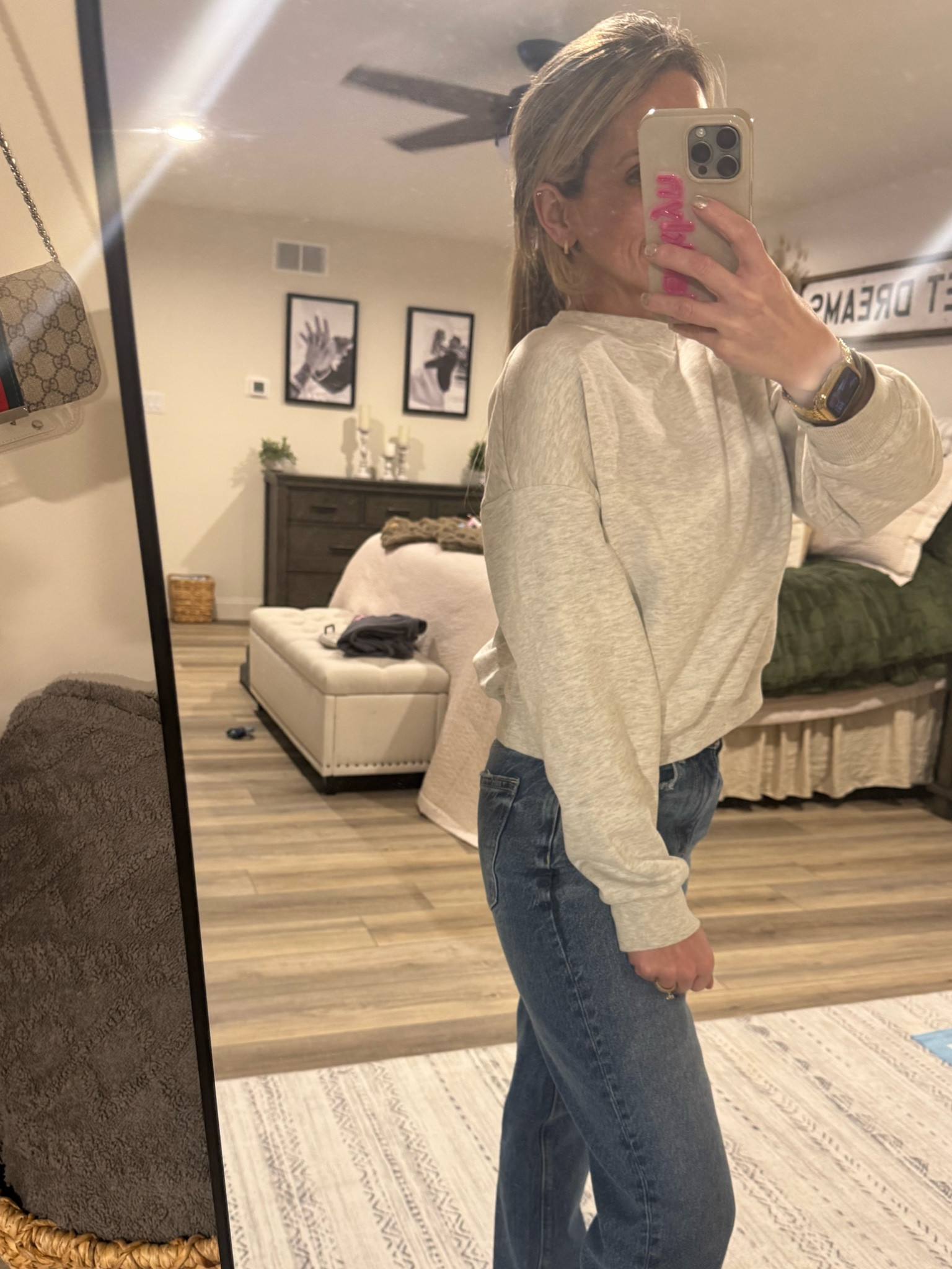 Mom’img it for sure today on this oh so chilly day. Hair back, cozy sweatshirt and even softer jeans: my FAV! All items linked for you ladies. My outfit total cost: $34 with jeans and top! #momvibes #cozy #allitemslinked #itsthekittlethings #coldweather #vibes #comfy #momlife

#LTKFamily #LTKWatchNow #LTKHome