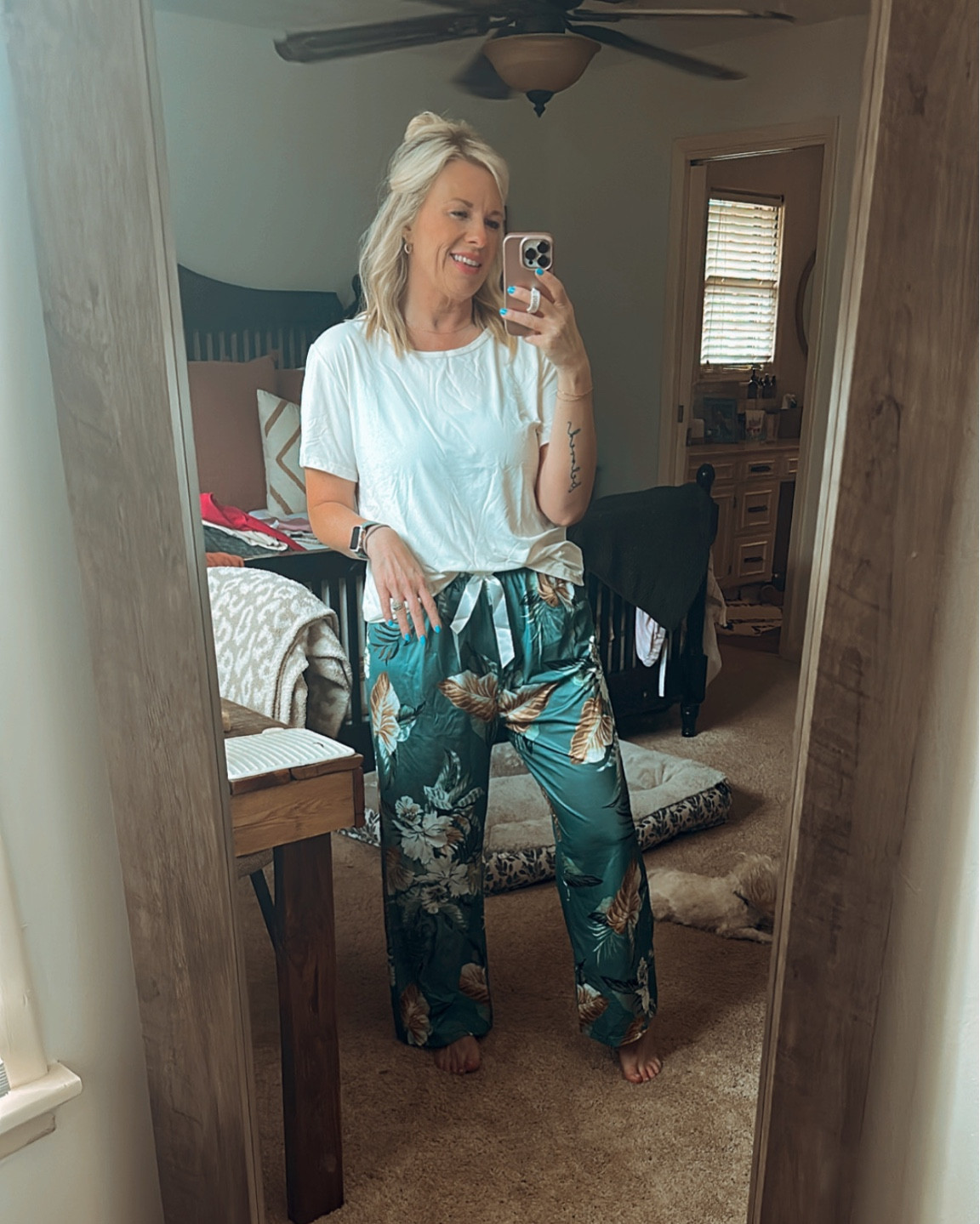 Another score on a fall PJ set! The material is luxe and the print is so cute. Grab these in all the colors! 

#LTKover40 #LTKsalealert #LTKstyletip