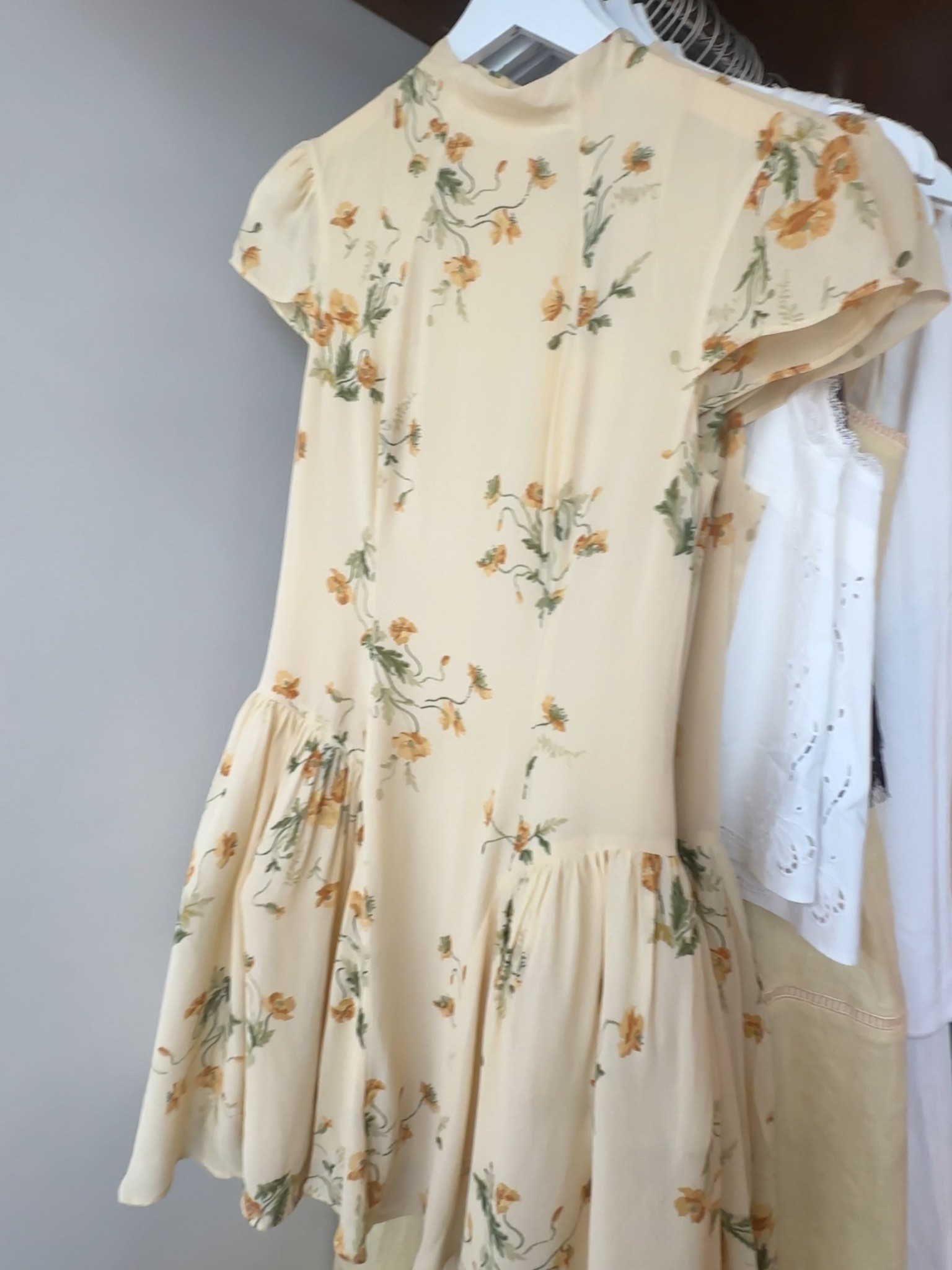 Pretty spring outfits at Reformation 