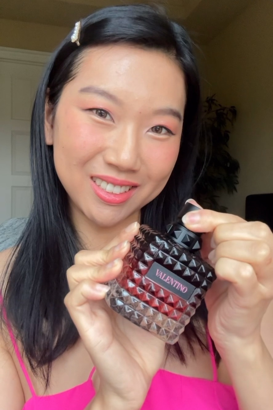 be bold with valentino beauty’s born in roma intense! this floral introduces with an explosion of freshness yet wears to be more sophisticated with notes of vanilla and vetiver 


valentino beauty
valentino born in roma
valentino born
valentino born in roma intense edp
born in roma
amber floral fragrance
warm vanilla fragrance 
vacation perfumes
date night perfume
fragrance tok
pretty perfumes
best feminine perfumes 
fragrances notes
vanilla lavandin vetiver
floral fragrances
floral perfumes
Valentino perfumes

#LTKHoliday #LTKGiftGuide #LTKBeauty