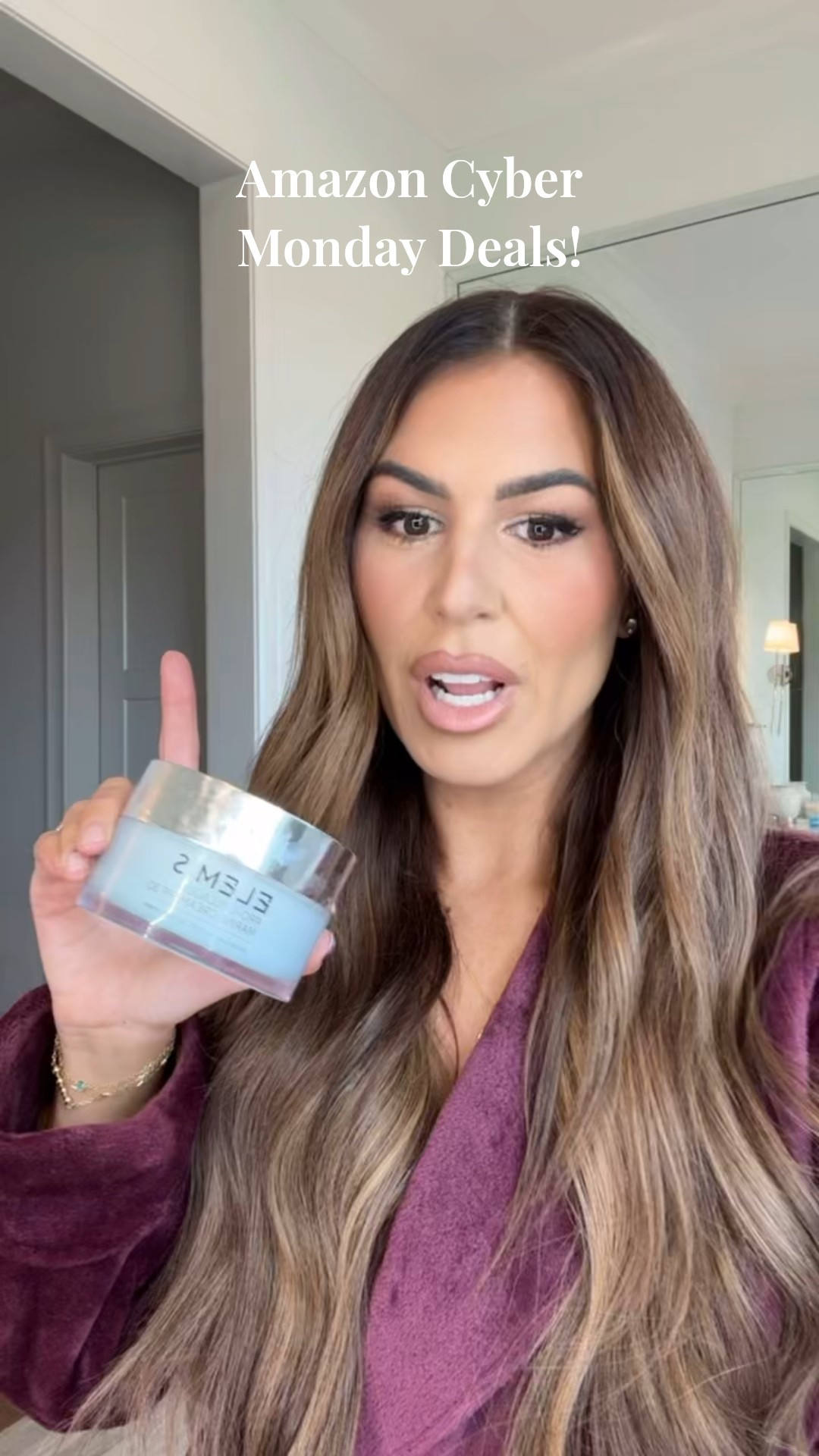 Amazon beauty deals for cyber Monday ✨🛒lip liner shade is “sweat tea"

#LTKCyberWeek #LTKBeauty #LTKSaleAlert