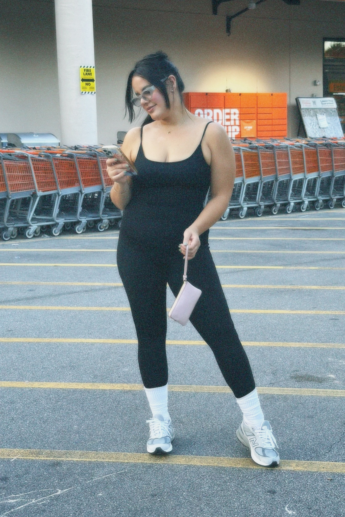 She's going to be on repeat 😍🔥