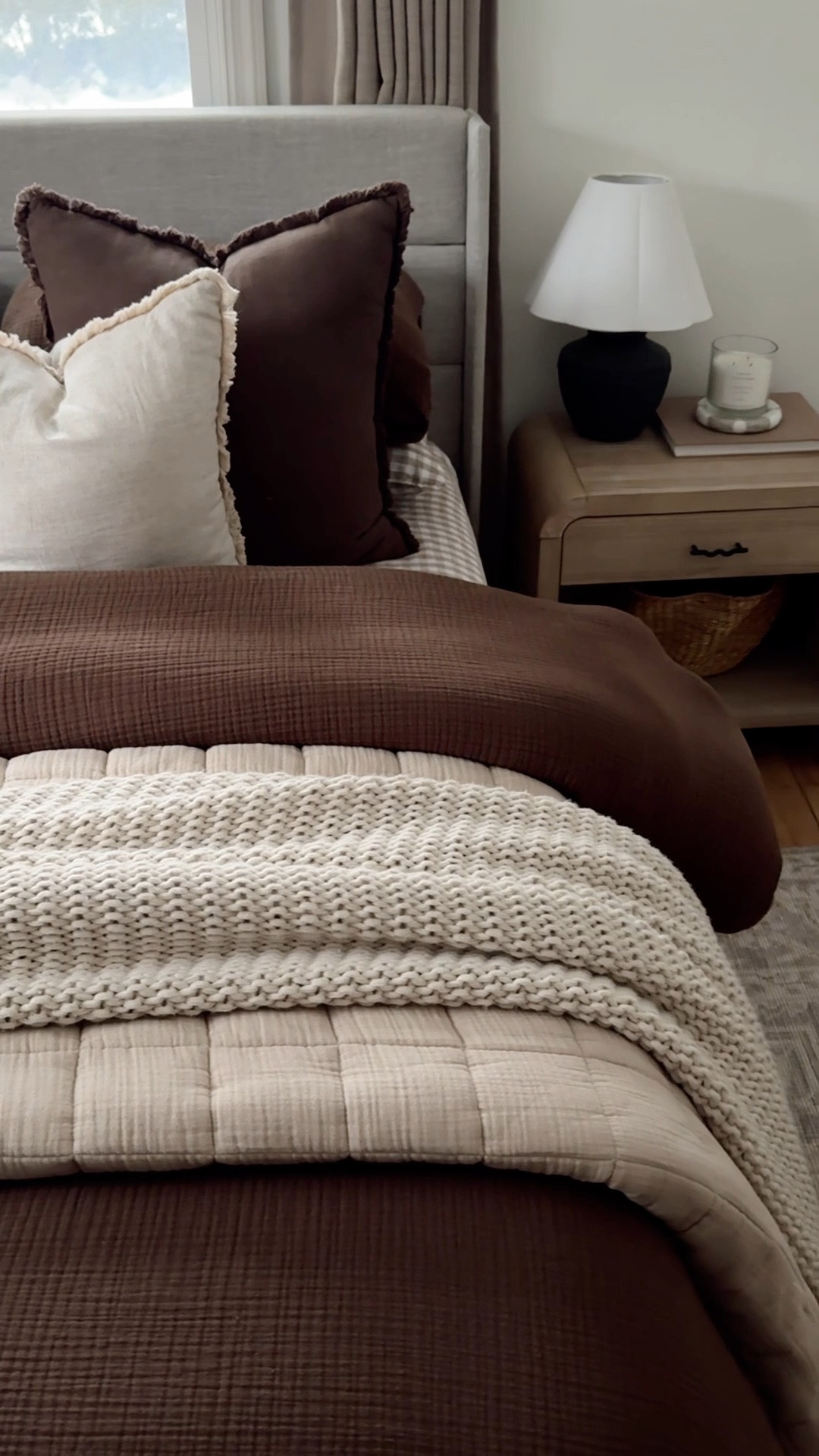 the texture of this bedding is sooo cozy!! love the gingham sheets mixed with brow too 😍🤎 

Linen, quince, quince bedding, layered bedding, cozy bedding, cozy home
Finds, bedroom, brown bedding 