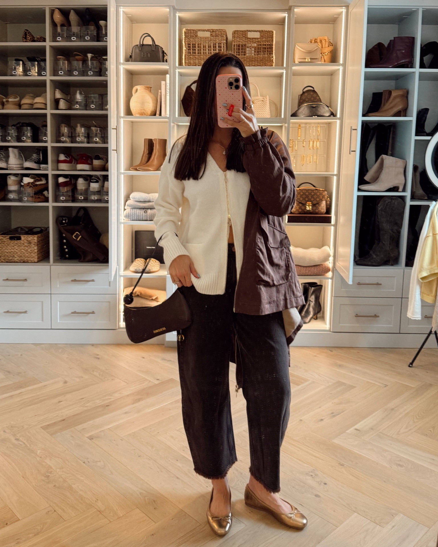 Outfit styling day— I love this look so much!! 🤎✨

Cardigan is on sale! True to size, size down if between (wearing a S) 
Jeans: run small, size up (I’m between 27/28 and wearing a 29)
Flats: size down for half sizes (so comfy)
Jacket: true to size (S) size down if between sizes 

#LTKSaleAlert #LTKShoeCrush #LTKStyleTip