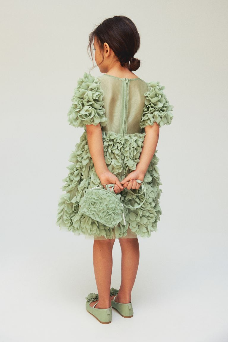 Shoulder Bag Covered with Fabric Flowers - Light dusty green - Kids | H&M US | H&M (US + CA)