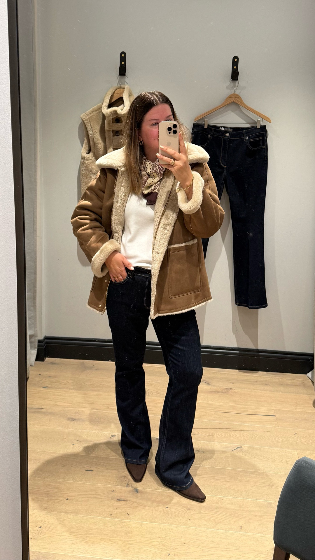 She’s reversible… The autumn aviator jacket to know 

#LTKautumn #LTKeurope #LTKuk