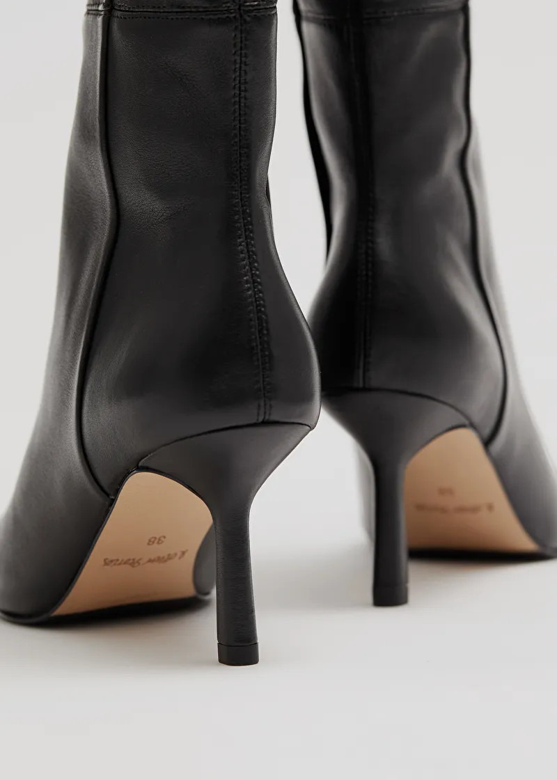 Bottes en cuir hauteur genou | & Other Stories (DE + FR)