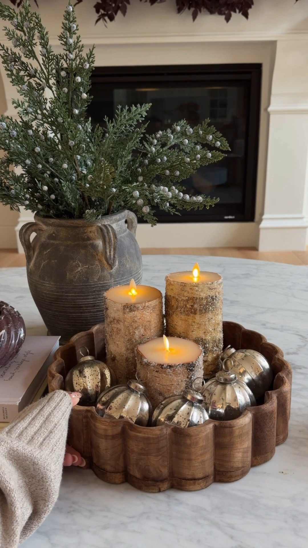 I still can’t believe I found THESE at @homegoods. 🕯️🪵 The same gorgeous flickering candles you see in high-end shops, but for a fraction of the price. The glow is absolutely magical and they look SO lux. 🎄 If you spot them… RUN. 🤭

#LTKHome #LTKSeasonal