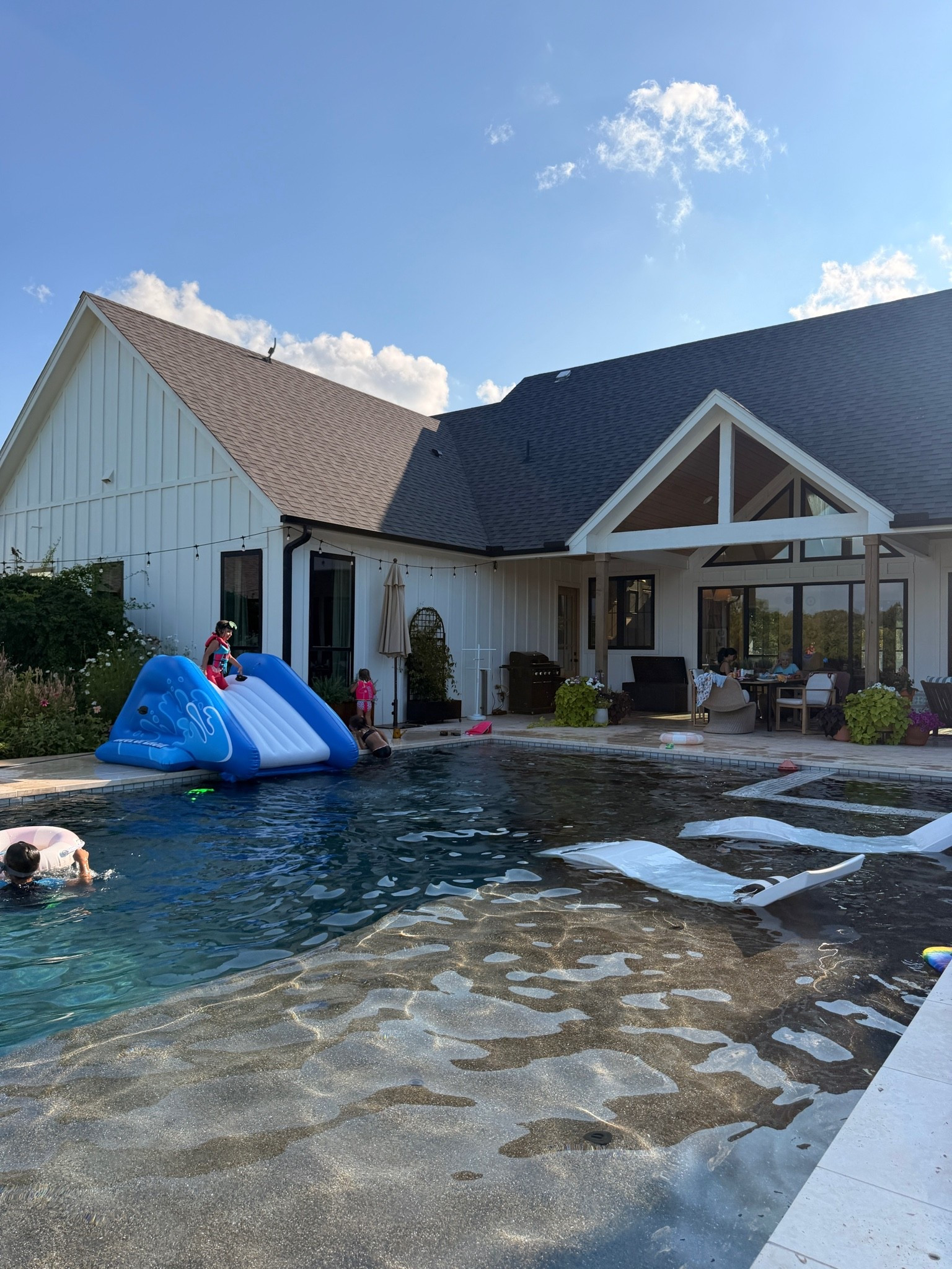 Best poolside!