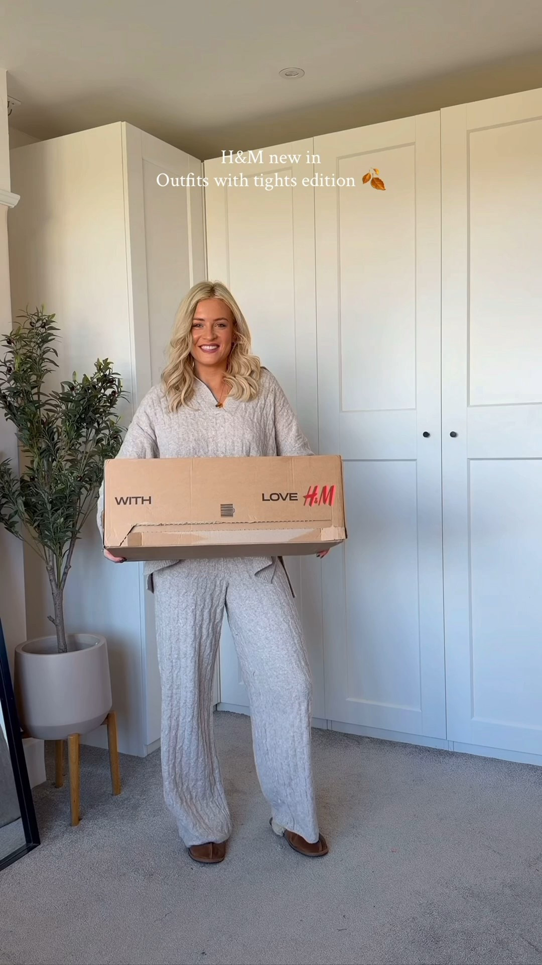 H&M new in! Outfits with tights ❤️

#LTKeurope #LTKautumn #LTKwinter