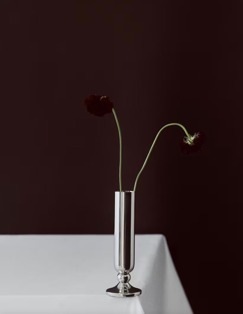Footed stainless steel vase under $20 

#vase #sale #home #decor #interior wedding gift

#LTKHome #LTKOver40 #LTKWedding