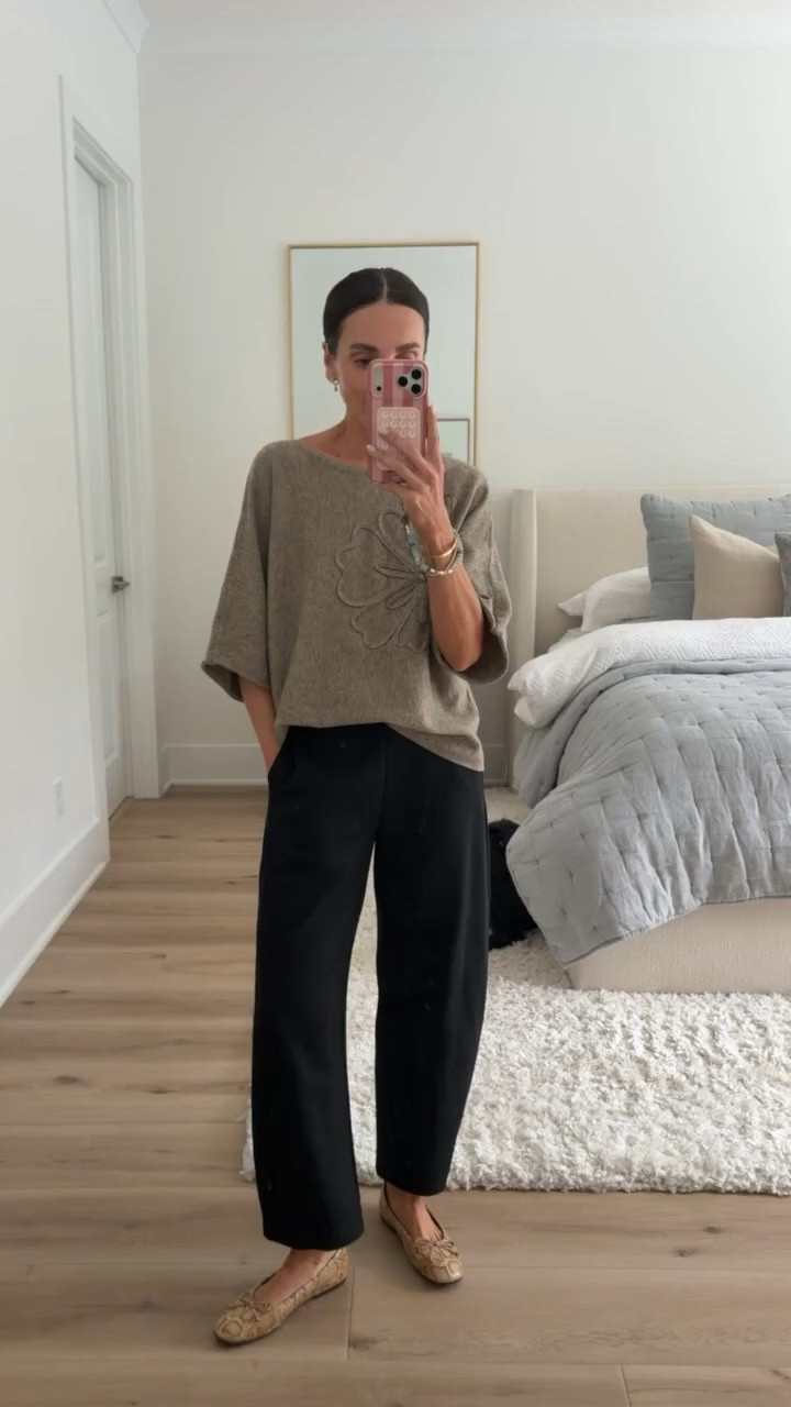 This outfit is the perfect example of elevated comfort. The soft knit top with tailored black pants feels polished but still effortless, and the neutral color palette makes it so easy to wear all season.

neutral outfit, black pants outfit, knit top, fall outfit, elevated basics, casual chic outfit, comfortable style, women’s fall fashion, everyday outfit, transitional fall style, annabrstyle

#LTKootd #LTKSeasonal #LTKOver40