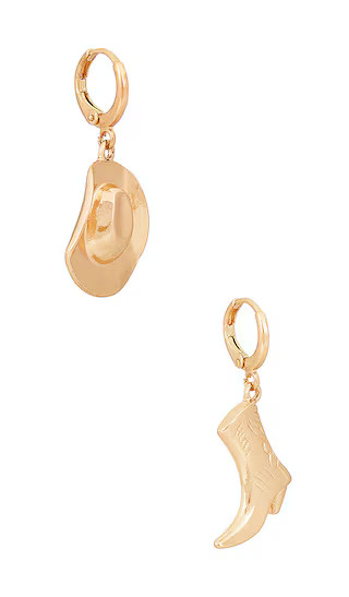 Faye Earring in Gold | Revolve Clothing (Global)