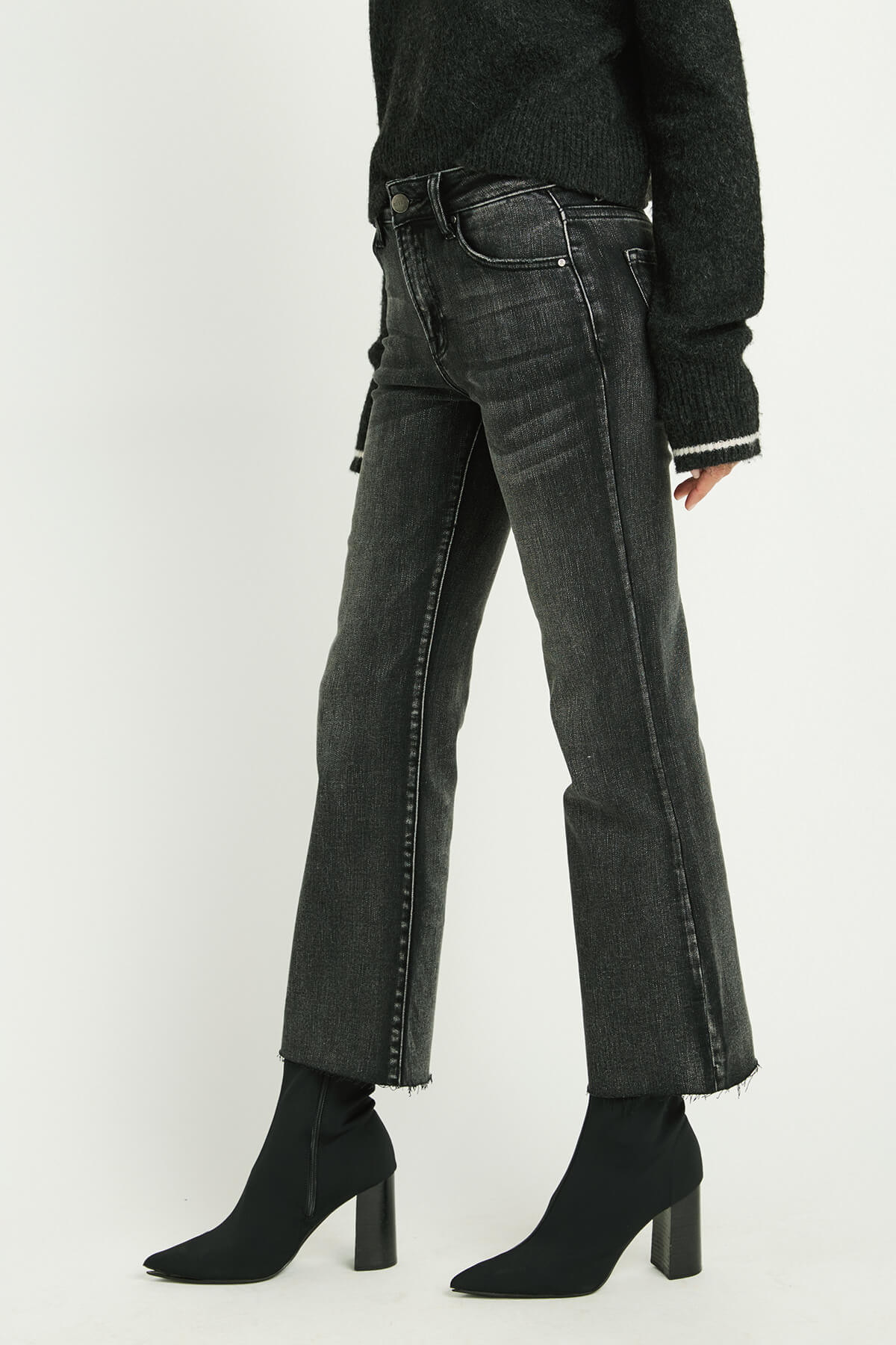 Risen Roxy Crop Kick Flare Jeans | Social Threads