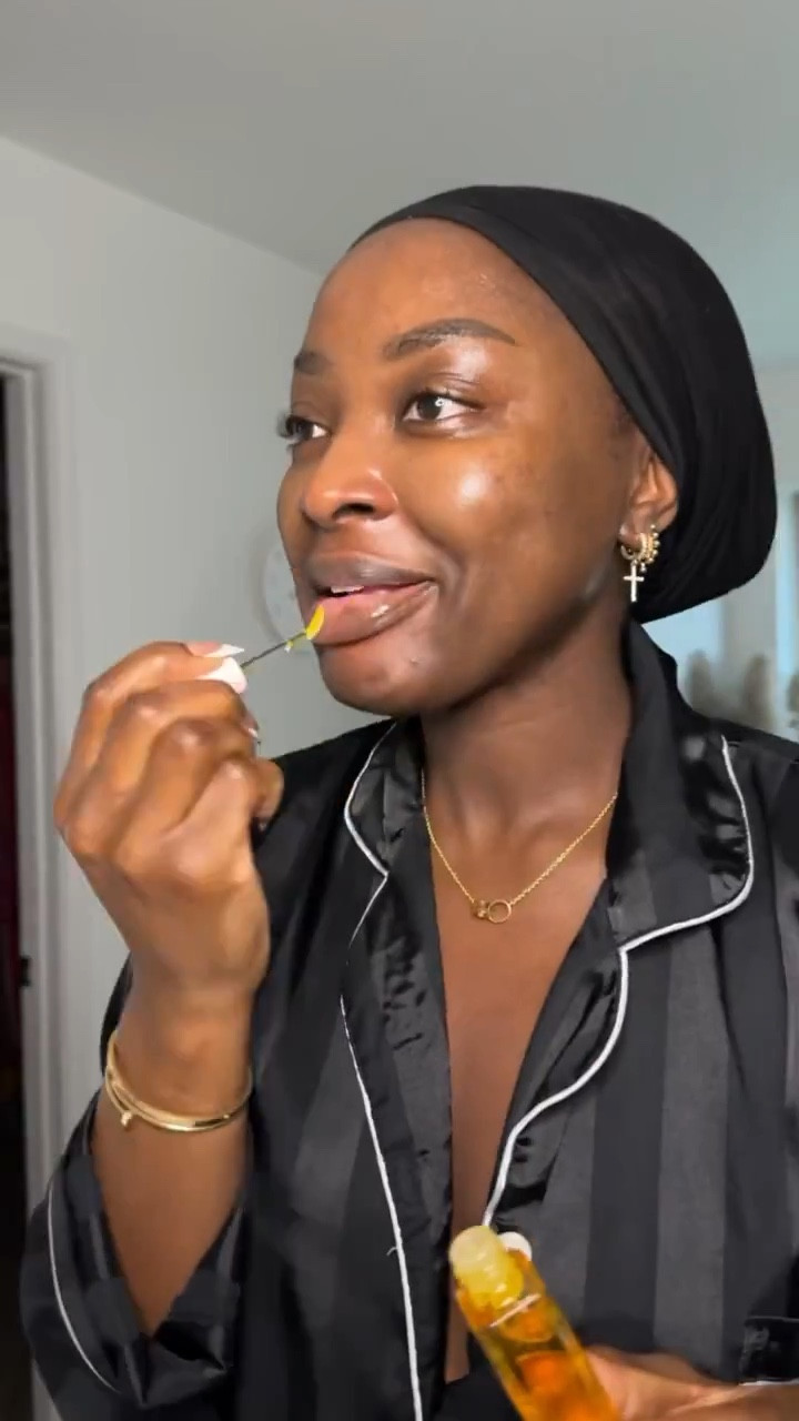 Let’s do our morning dental hygiene, and skincare routine!



#LTKBeauty #LTKHome