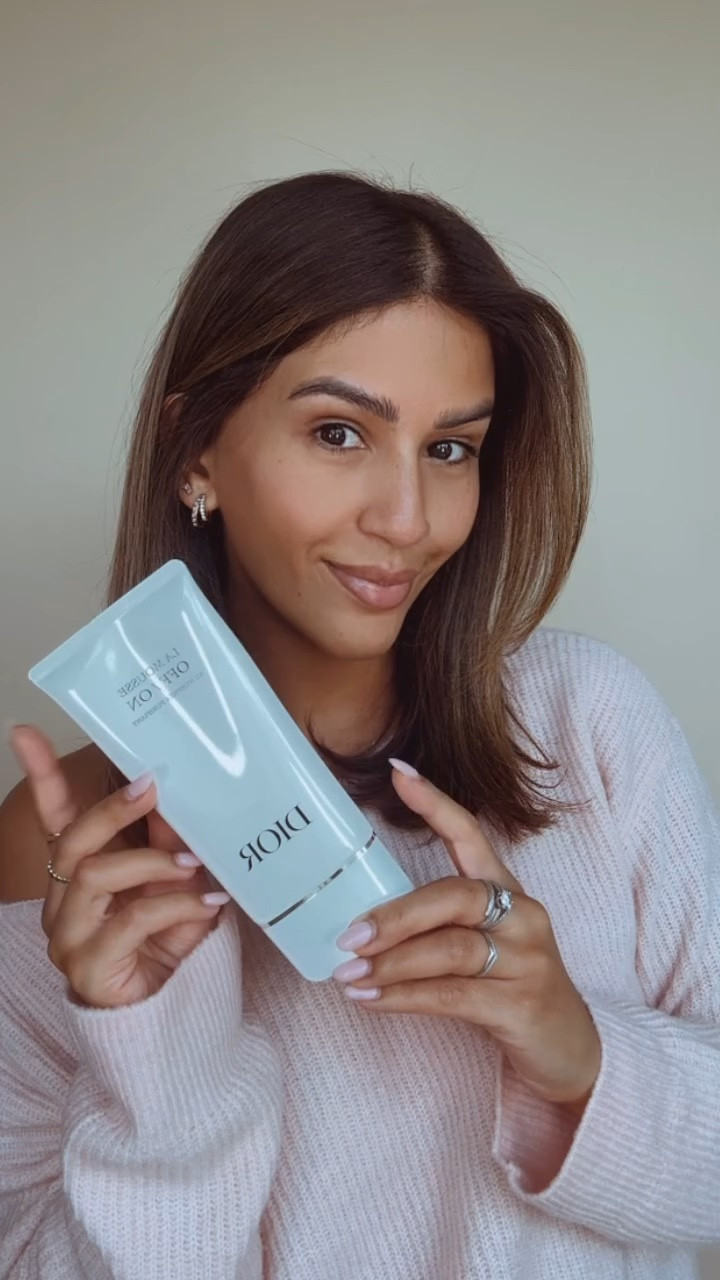 Make someone’s Christmas this year with @diorbeauty // Shop all of my go to favourite products to create this perfect everyday makeup look… Products linked in bio! 💕