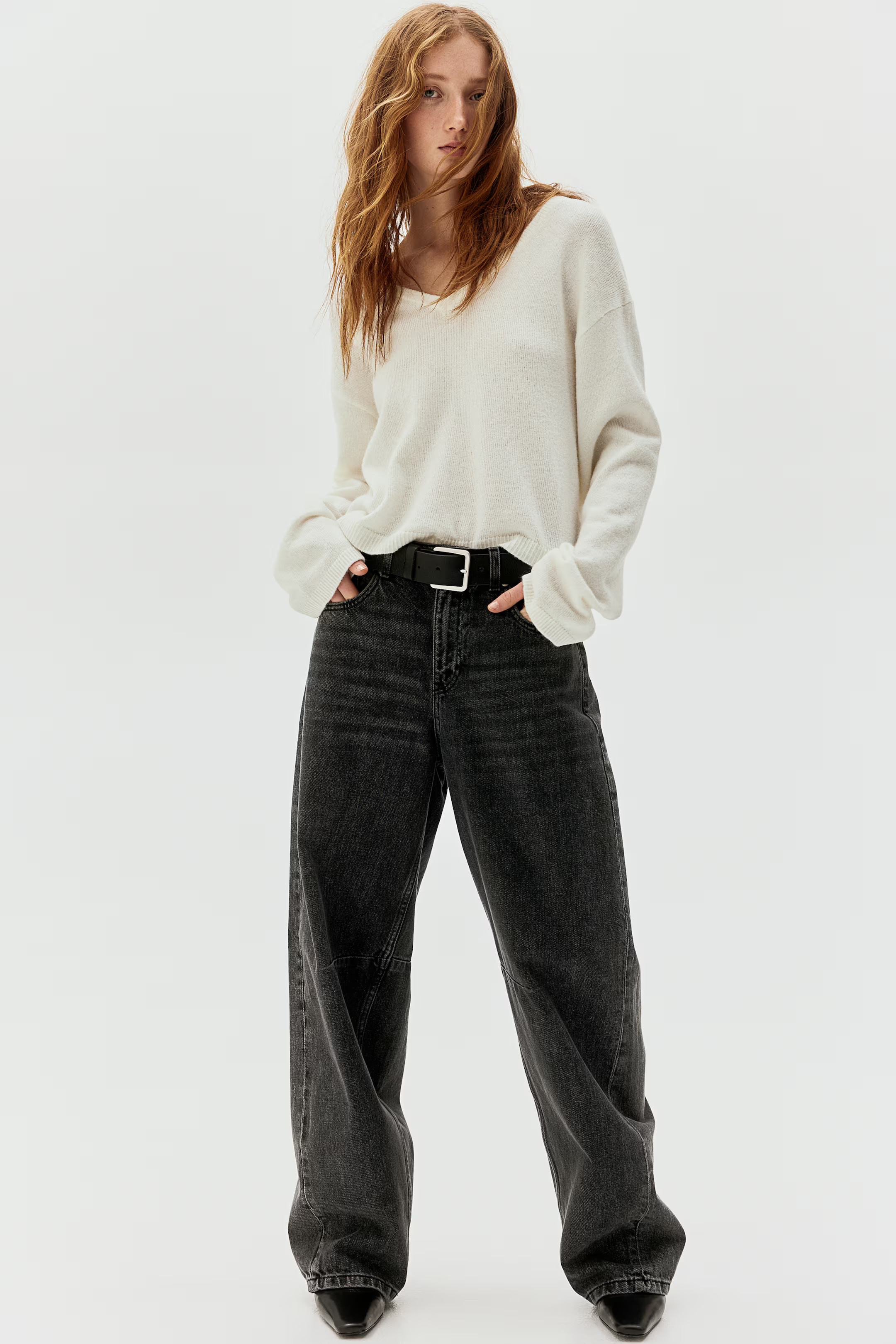 Feinstrick-Pullover mit V-Ausschnitt | H&M (DE, AT, CH, NL, FI)