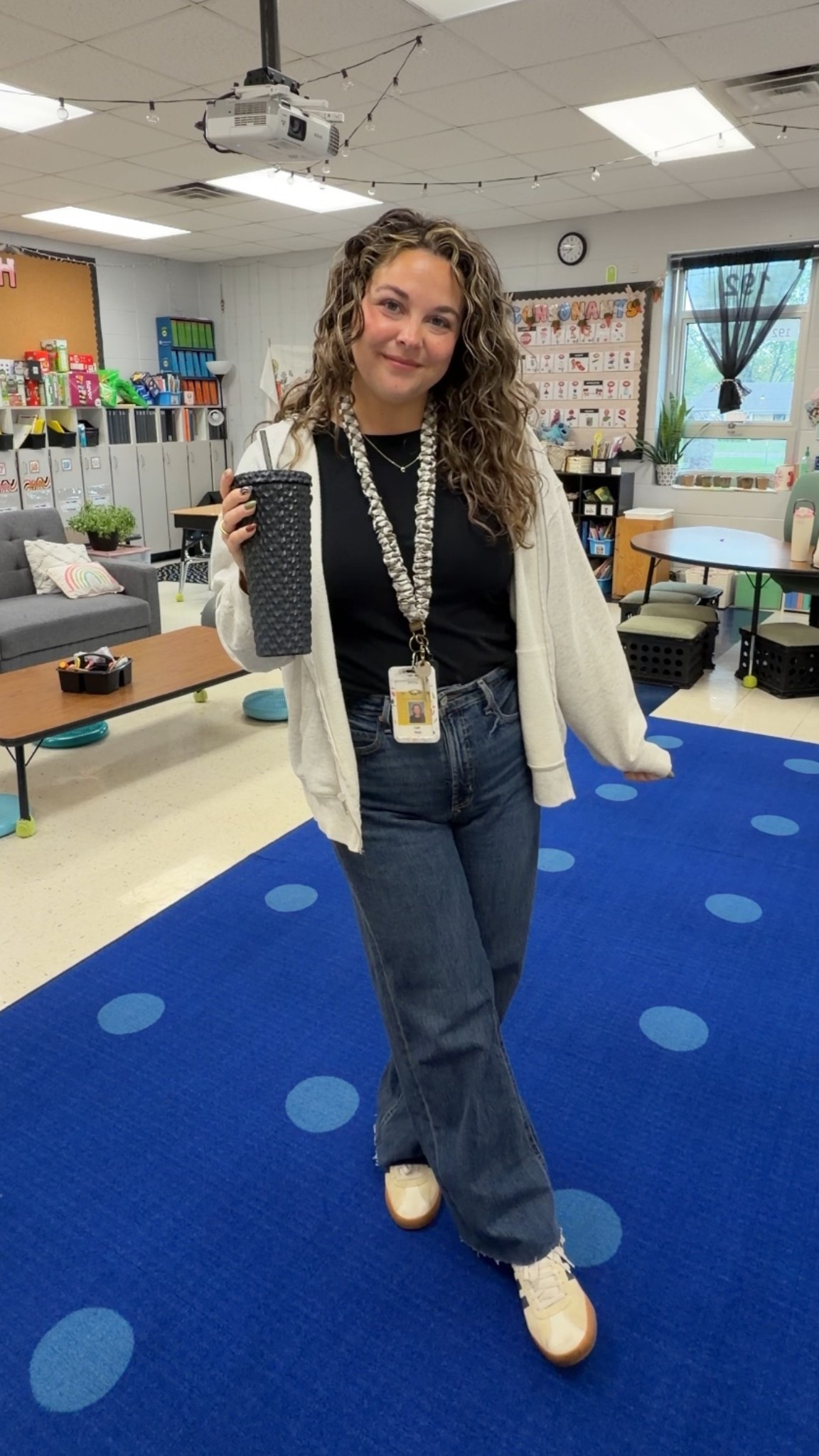 casual Friday teacher outfit👩🏼‍🏫✨

#LTKMidsize #LTKWorkwear #LTKootd
