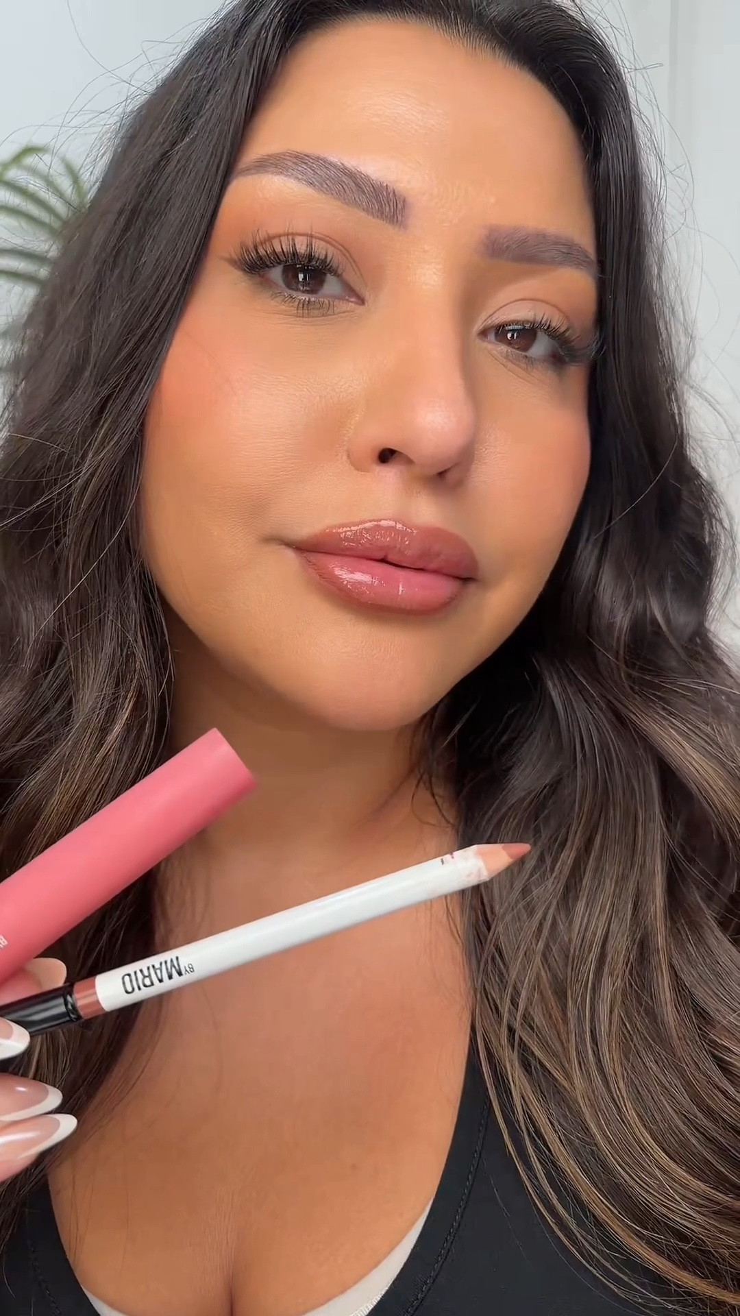 Toasty + Pink Glow = Perfect every lip with a little plump 💦