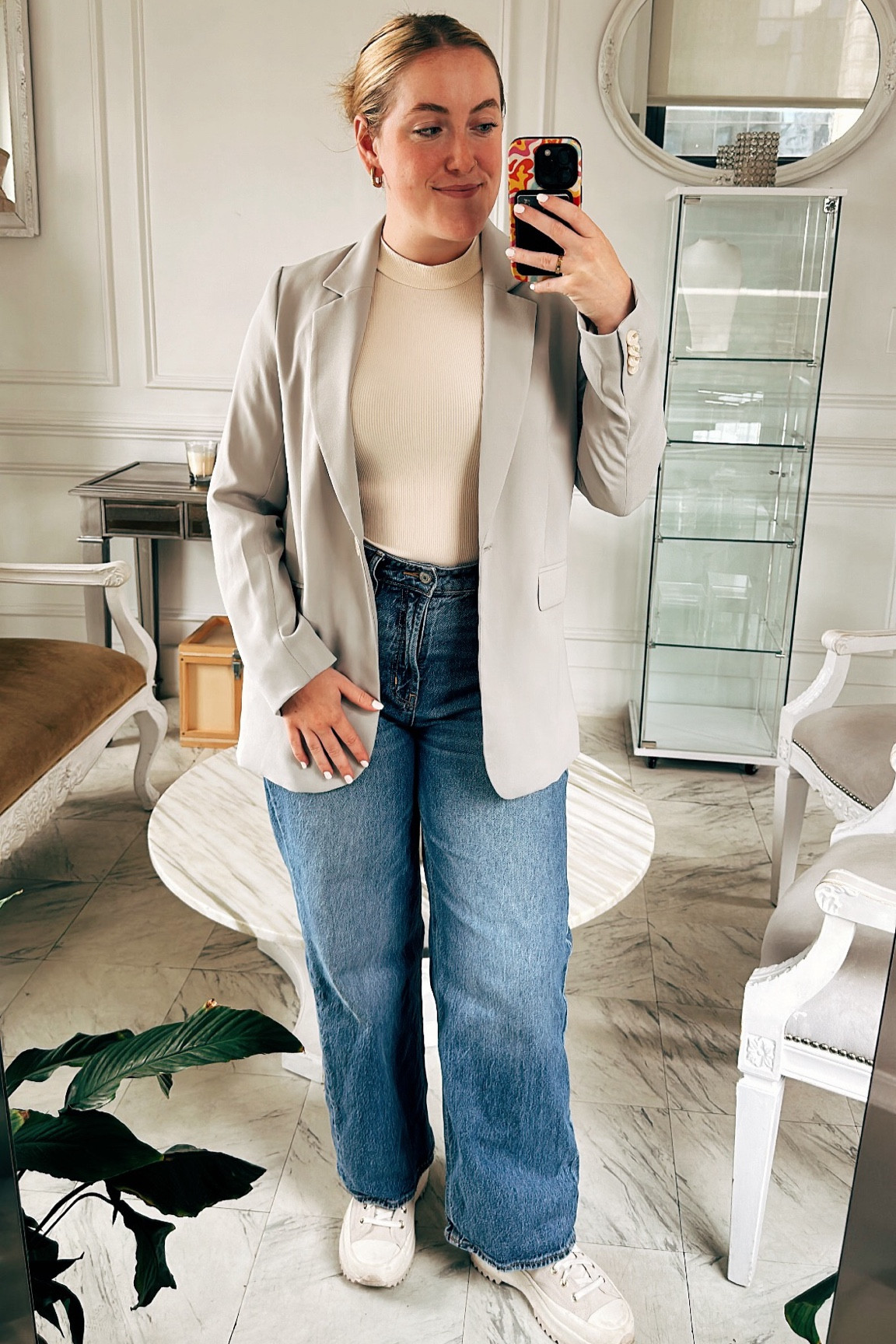 A blazer and jeans is my favorite business casual combo❤️‍🔥
H&M has the best quality blazers at a price point I love! 
Style inspo for the corporate girlies

#LTKFindsUnder50 #LTKWorkwear #LTKStyleTip