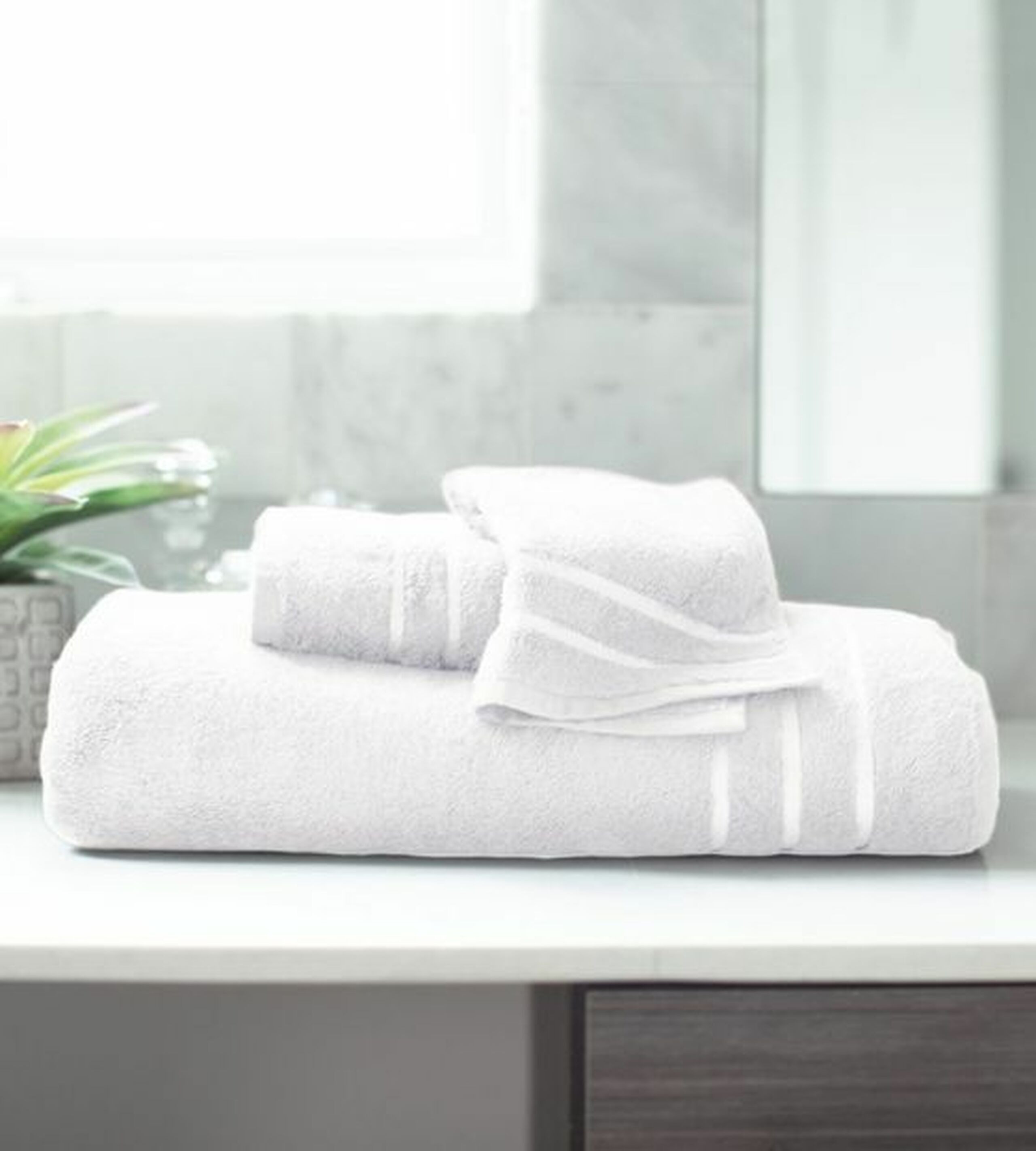 Bamboo Bath Towel Set | Cariloha