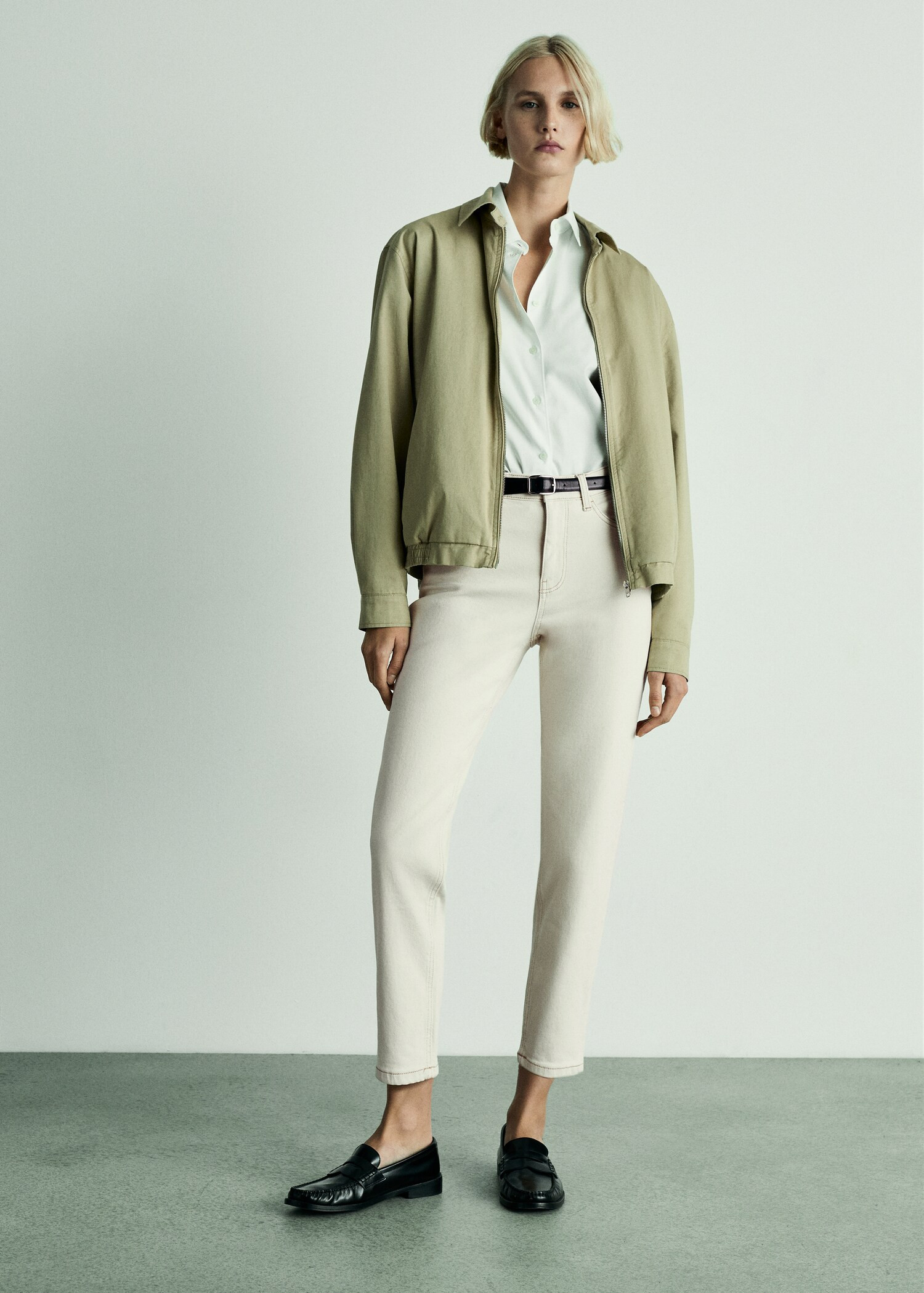 Newmom comfort high-rise jeans | MANGO (UK)