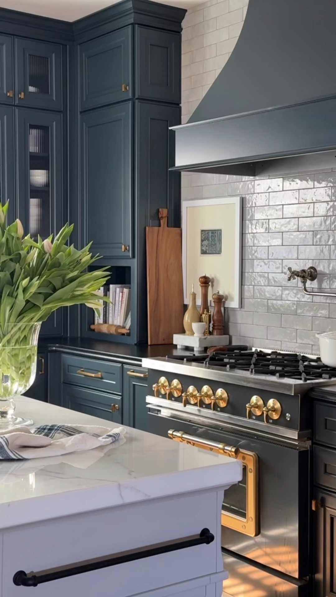 Clean kitchen, sourdough in the oven! Here are some current favorites… 

#LTKHome #LTKSeasonal