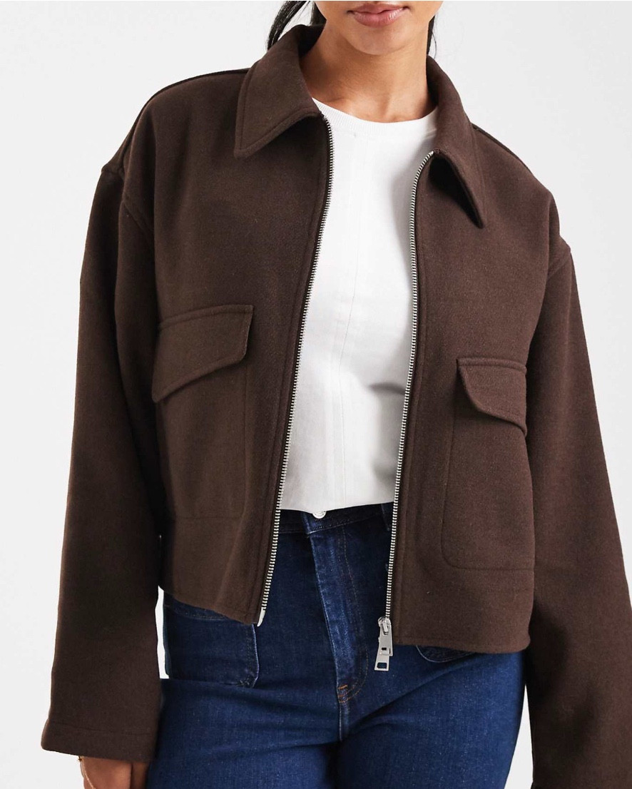 Ok this jacket 🧥 the perfect brown to go with my new #uggs #jacket #autumn 

#LTKuk #LTKeurope #LTKautumn