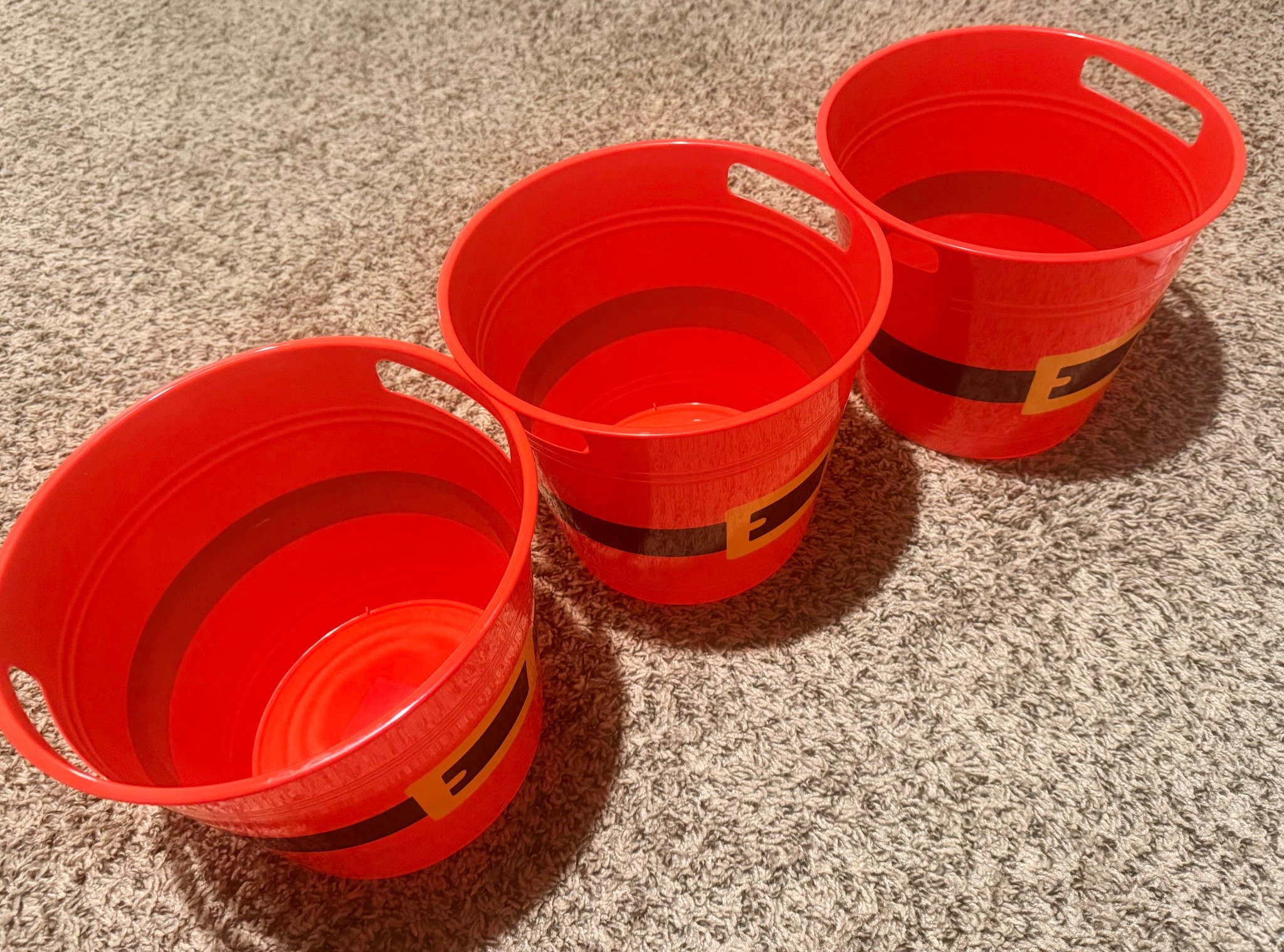 Purchased today at the Dollar store , if your dollar store doesn’t have you can purchase them here 

#LTKHoliday #LTKSaleAlert #LTKGiftGuide