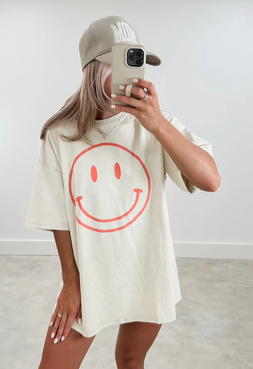 Smiley Tee- Khaki | CK Squared Boutique