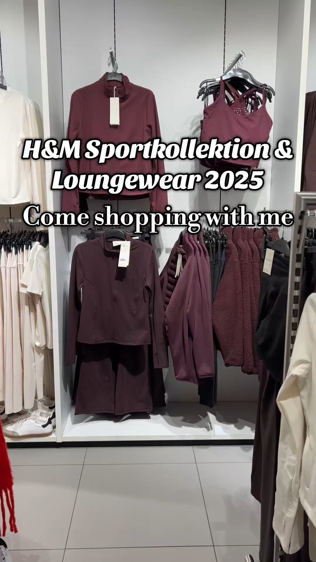 Wie findet ihr die Sport Klamotten von H&M? Ich habe euch einfach total vergessen da Video hochzuladen, aber Sportklamotten passen zu Neujahr vielleicht sowieso ein kleines bisschen besser

#LTKfitness #LTKsale #LTKdeutschland