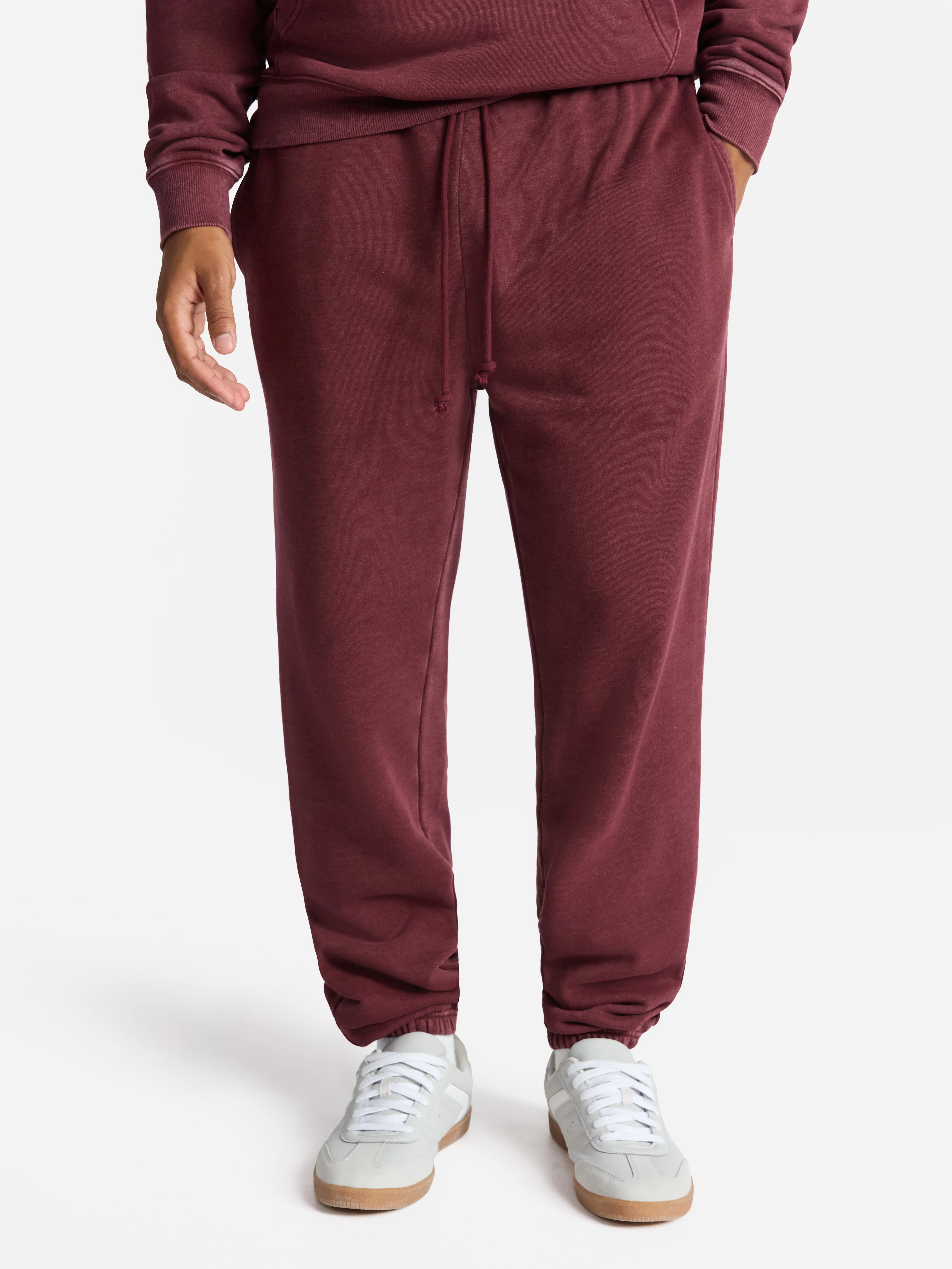 No Boundaries Soft Fleece Jogger Pants, 30'' Inseam, Men's & Big Men's | Walmart (US)