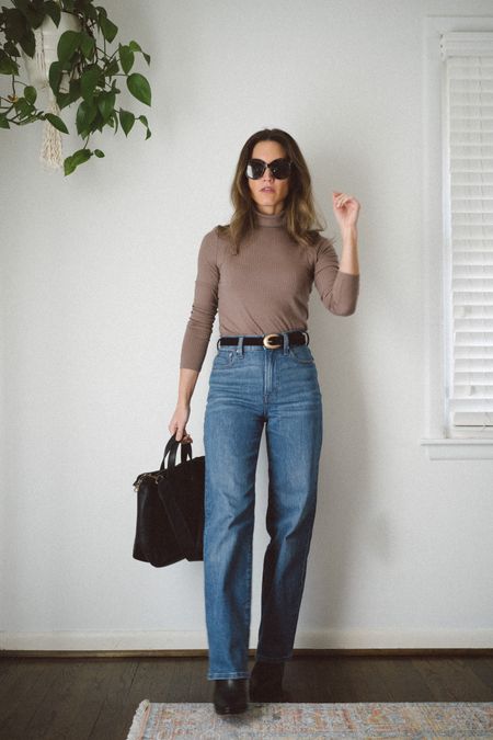 Daily Look 12/5

Madewell ribbed turtleneck, sold out in this color. Found the exact one but in a cropped length which is linked, too. Madewell wide leg jeans, I sized down 2 sizes (size down one if curvy) I have th regular length and I’m 5’3’’. Mango belt, Madewell boots, sold out in black; similar options linked. Parker Clay tote bag. Nordstrom BP sunglasses  

#LTKunder100 #LTKfit #LTKSeasonal
