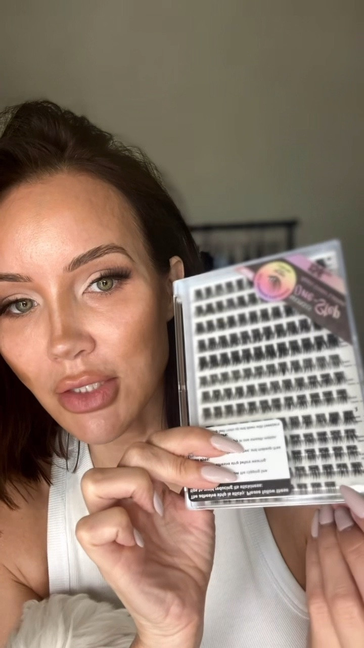 Eye glam breakdown 
#PatrickTa 
#lilylashes in Wild Child
#VictoriaBeckham eyeliner in Smokey Quartz for brows try the taupe Anastasia…. It combines the two colors I used from the book

#LTKOver40 #LTKgrwm #LTKBeauty