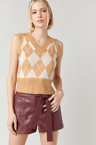 Abby Jacquard Sweater Vest | Francesca's
