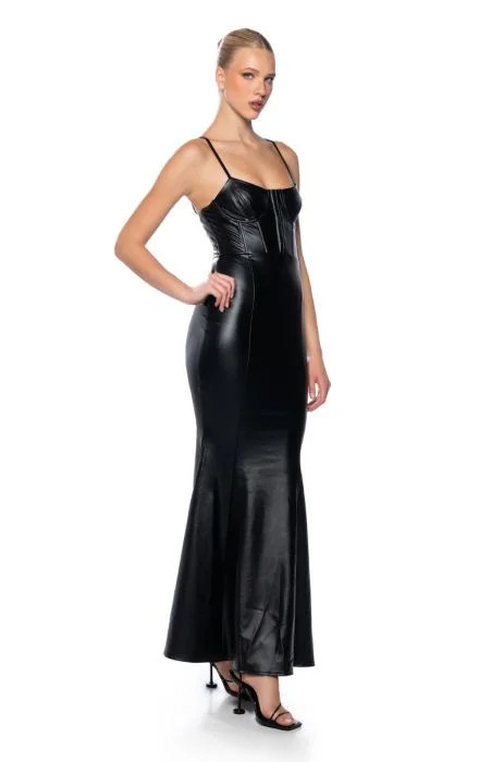 THE MAIN CHARACTER PU MAXI DRESS IN BLACK | AKIRA