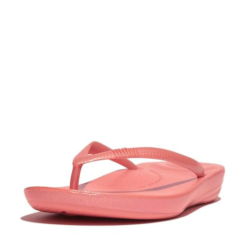 FitFlop Women's Iqushion Ergonomic Flip-Flops, Pearlized Rosy Coral, 11 | Amazon (US)
