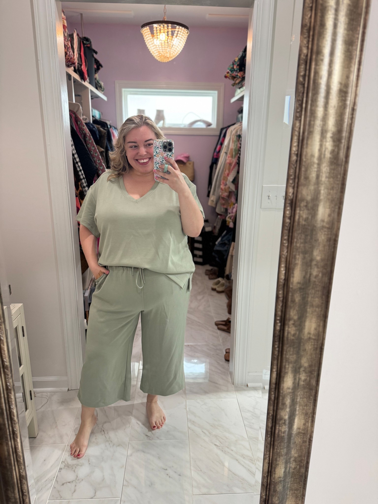 After errands, I immediately came home and got into this Livi set from @Lane Bryant - it is so incredibly soft. Also 50% off! I’m in tbe 22/24  

#LTKootd #LTKSaleAlert #LTKPlusSize
