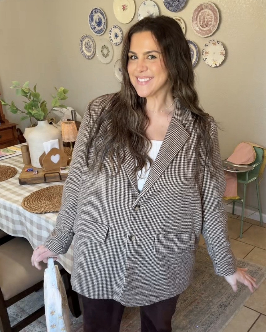 Sunday OOTD ⛪️🤎🕊️☕️ 

#LTKgrwm #LTKootd #LTKMidsize