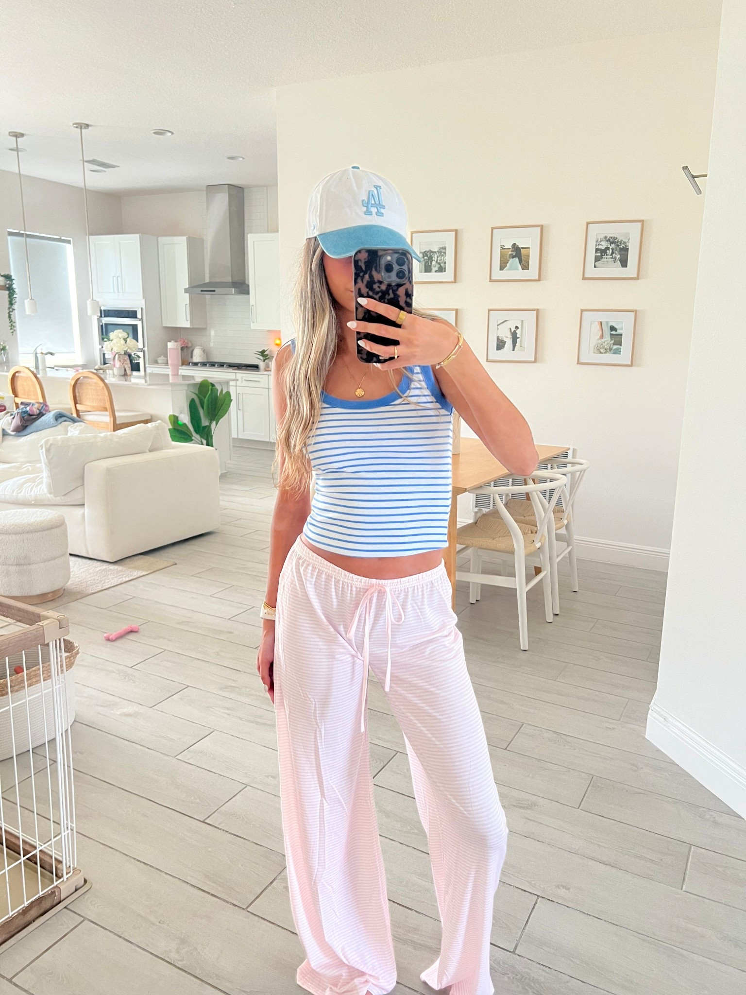 comfy summer outfit🧸

#LTKStyleTip #LTKFindsUnder100 #LTKSummerEdit