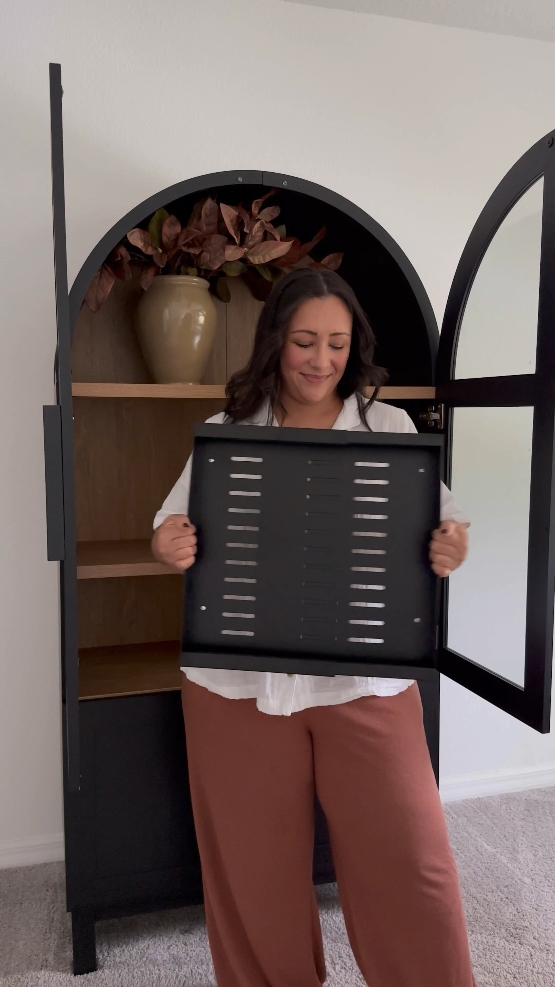 Cafecito for ✌🏼 please! ☕️

Turned my beautiful cabinet into a coffee station for hubby and I so we can enjoy first thing in the morning. 


Walmart viral cabinet
Arched cabinet
Walmart furniture 
Affordable home decor
Restoration hardware look for less
Luxe for less
Arched cabinet 
Black accent cabinet 
Organic modern dining room
Better homes and garden 

#LTKVideo #LTKSaleAlert #LTKHome